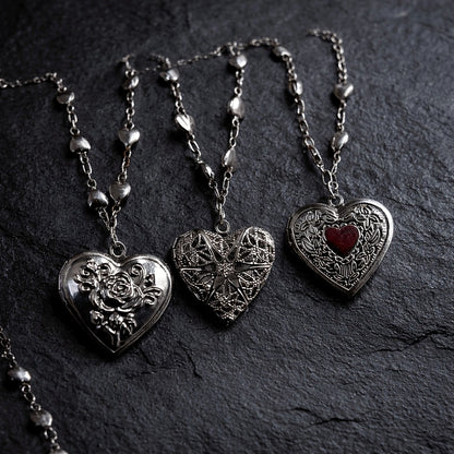 Gothic Vintage Floral Engraved Heart Women's Locket Necklace