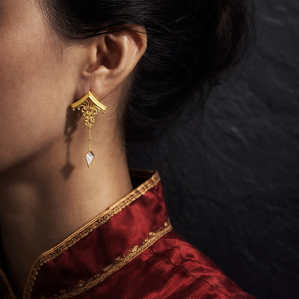 925 Sterling Silver Pagoda Eave Mother of Pearl Women's Drop Earrings